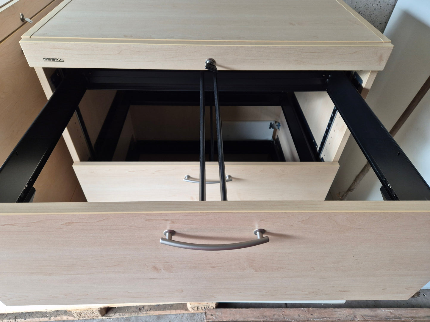 Hängeregistraturschrank -Einzelstück-