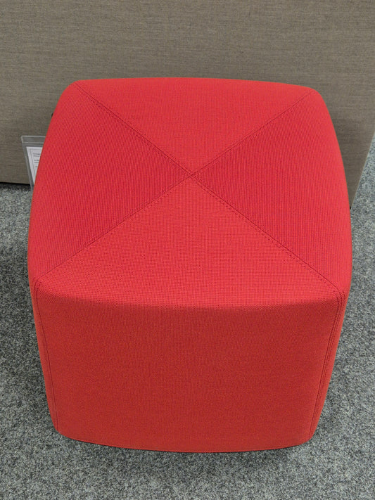 Loungehocker Pouf klein rot -Einzelstück-