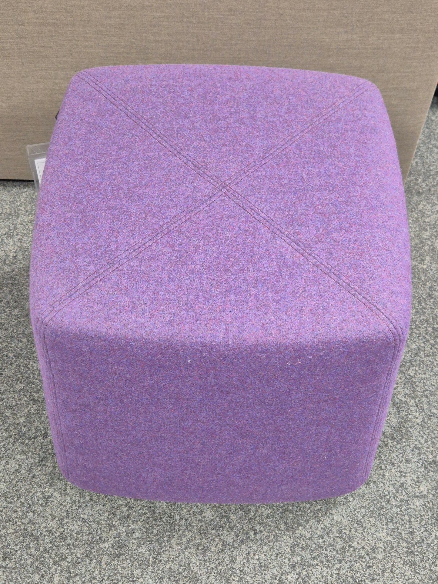 Loungehocker Pouf klein -Einzelstück-